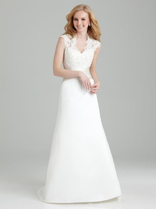 ALLURE ROMANCE - 2558 - Champagne Size 14 Wedding Dress
