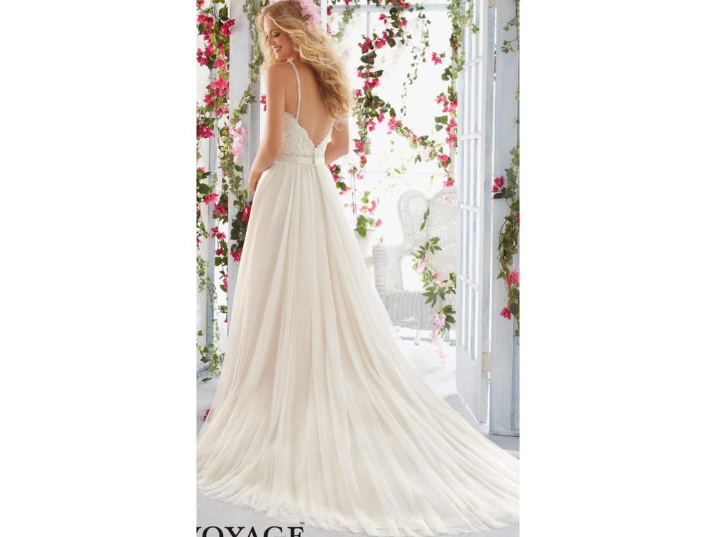 MORI LEE - 6818 - Ivory Size 12 Wedding Dress