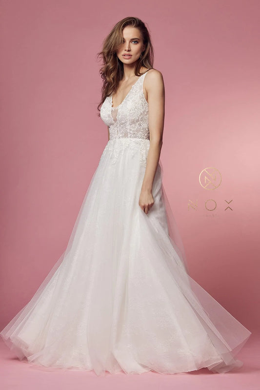 NOX - JE920 - White Size 12 Wedding Dress