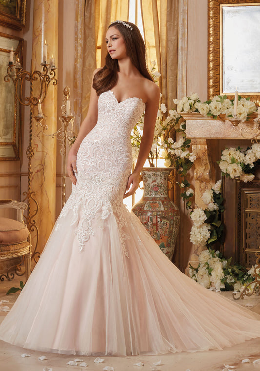 MORI LEE - 5461 - Ivory Size 14 Wedding Dress